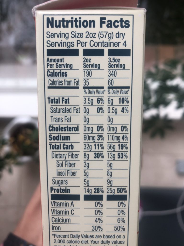 nutrition facts panel of banza chickpea pasta