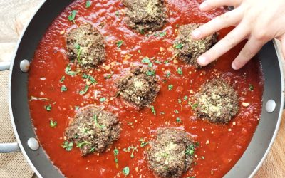 Cremini Mushroom Meatballs for Mushroom Month!